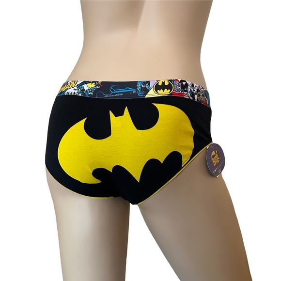 BATGIRL Panty Underwear Brief Graphic DC Comic Action Hero Cotton Blend Tagless - Picture 5 of 9